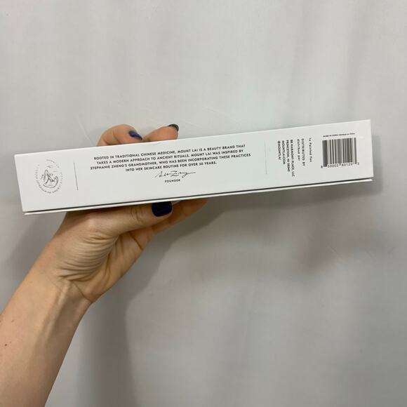 Mount Lai The Painted Wooden Fan Chinese Sandalwood New in Box - Picture 6 of 6